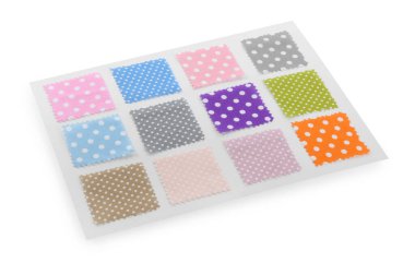 Benekli kumaş örnekleri beyazda izole edildi