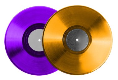 Beyaz arkaplanda iki renkli vinil plak