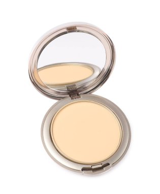 Açık yüz pudrası, beyaz aynadan izole edilmiş.