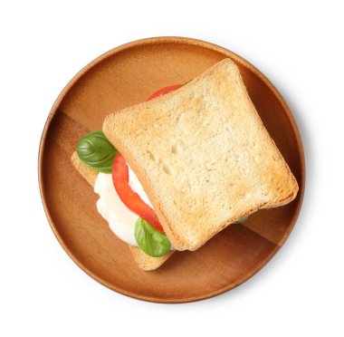 Beyaz arka planda mozarella peynirli, domatesli ve fesleğenli lezzetli sandviç.