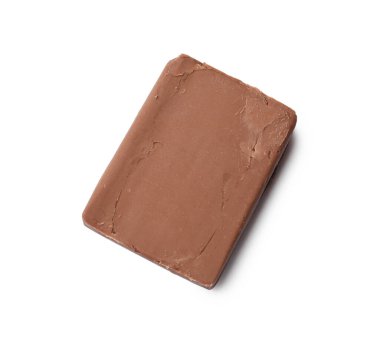 Lezzetli çikolatalı tereyağı bloğu beyaza izole edilmiş, üst manzara