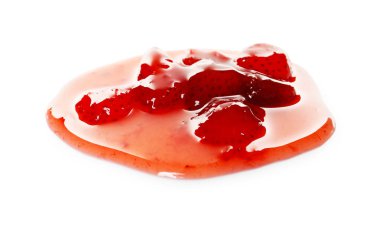 Beyaz üzerine izole edilmiş ev yapımı çilek reçeli.