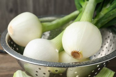 Masada taze taze taze taze soğan, yakın plan.