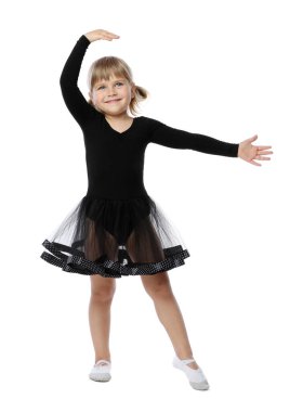 sevimli küçük kız beyaz arka plan üzerinde dans