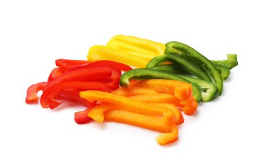 Beyaz renkte kesilmiş dolmalık biberler.