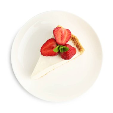 Çilekli ve nane aromalı leziz bir cheesecake.