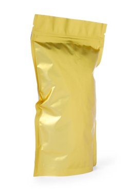 Bir fermuarlı stand-up kesesi beyaza izole edilmiş.