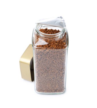 cam üzerine beyaz izole hazır kahve