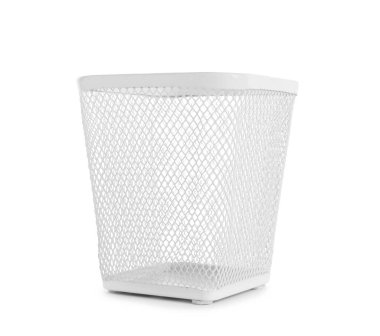 Beyaz üzerine izole edilmiş boş bir kalem tutacağı