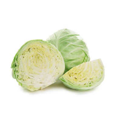 Beyaz üzerinde tüm ve kesilmiş lahanalar izole