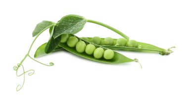 Kabuklu taze bezelyeler ve beyaz filizler.