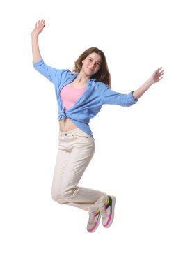 Beyaz arka planda atlayan genç kız portresi