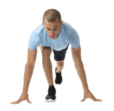 Beyaz arkaplanda başlangıç konumunda çalışan