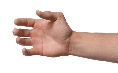 Beyaz arka planda bir şey tutan adam, yakın plan.