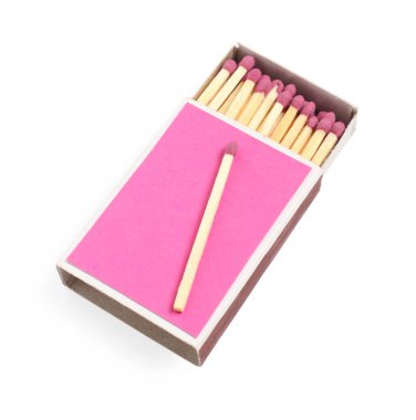 Kibrit ve pembe kutu beyaz üzerine izole