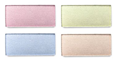 Göz farı tazeleme kalıpları beyazda izole edilmiş, üst manzara. Dekoratif kozmetik