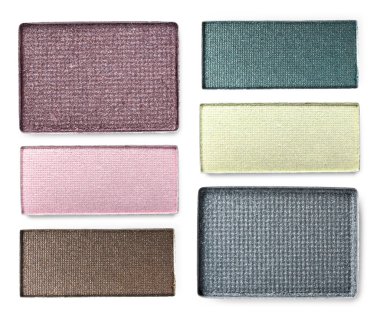 Göz farı tazeleme kalıpları beyazda izole edilmiş, üst manzara. Dekoratif kozmetik