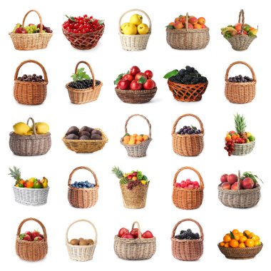 Beyazlara izole edilmiş sepetlerdeki taze meyve ve meyveler, kolaj.