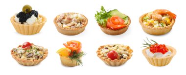 Farklı dolgularla bembeyaz yapılmış turtalar.