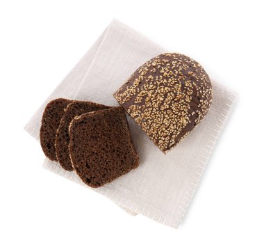 Beyaz renkte taze çavdar ekmeği kes.