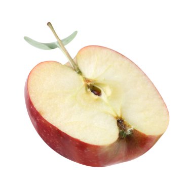 Beyaz yapraklı taze elmanın yarısı