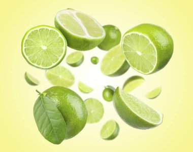 Havada bej arka planda dönen taze limonlar