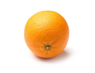 Bir sulu portakal beyaza izole edilmiş.
