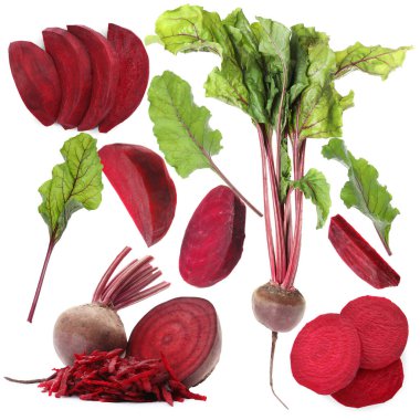 Taze pancarlar ve yeşil yapraklar beyaz üzerine izole edilmiş.