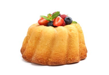 Böğürtlenli ve nane aromalı leziz kek.