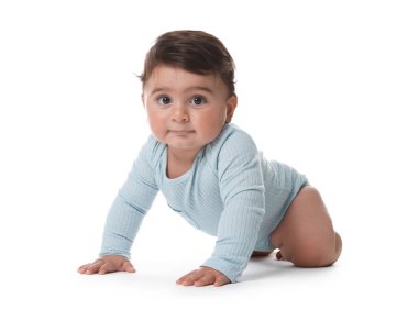 Beyaz arka planda şirin küçük bebek portresi