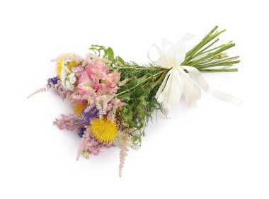 Beyaz manzarada izole edilmiş güzel çiçekler.