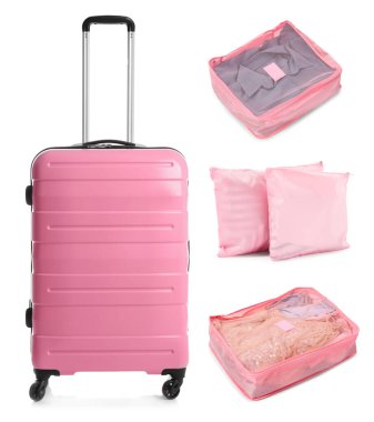 Giysi ve bavul dolu küpleri beyaz, set üzerine izole ediyorum.