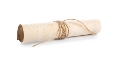 Eski rulo kağıt parşömeni beyaza izole edilmiş