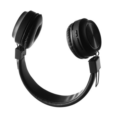 Beyaza izole edilmiş bir çift siyah kulaklık.