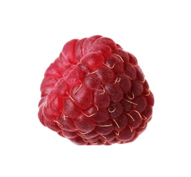 Taze olgun bir ahududu beyaza izole edilmiş.