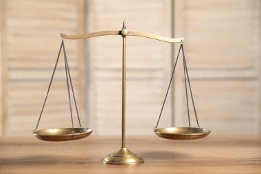 Tahta masada adaletin altın pulları.