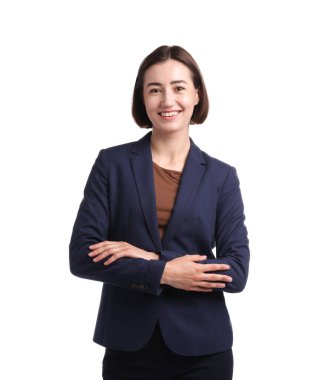 Beyaz arka planda üniformalı gülümseyen hostes portresi