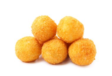 Beyaza izole edilmiş kızarmış köfteler.