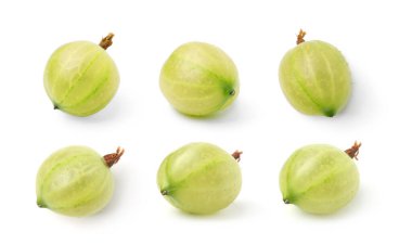 Beyaz arka planda taze yeşil bektaşi üzümü, set