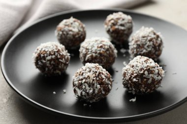 Fındıklı çikolatalı şekerler, yakın plan.