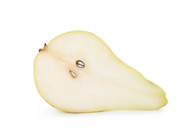 olgun armut üzerinde beyaz izole yarısı