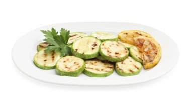 Limonlu ve maydanozlu nefis ızgara kabak dilimleri.