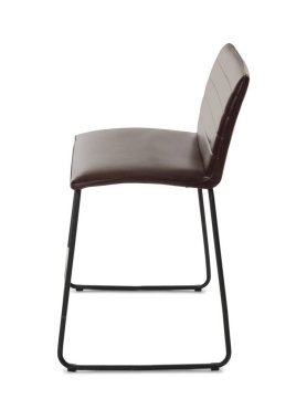 Beyaza izole edilmiş bir bar taburesi. Kullanılmış eşyalar