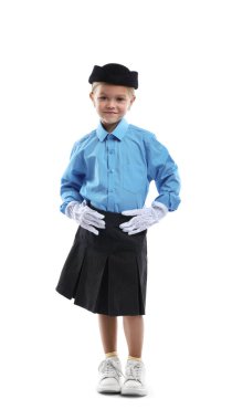 Meslek seçimi. Beyaz arka planda hostes gibi davranan küçük kız.