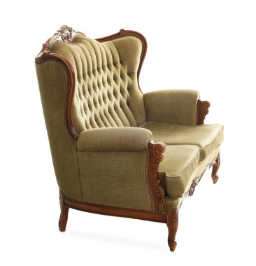 Beyazlara ayrılmış şık bir kanepe. Kullanılmış eşyalar