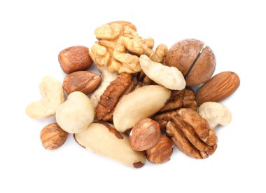 Farklı fındıkların karışımı beyaz, üst görünüm