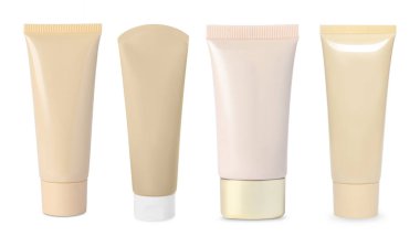 Farklı kozmetik ürünlerinin tüpleri beyaz, set üzerinde izole