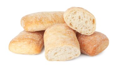 Beyaz üzerine izole edilmiş taze pişmiş ciabatalar.