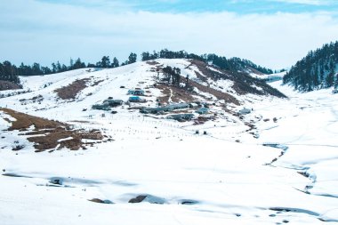 Doti 'deki Khaptad Ulusal Parkı, Himlayas Dağlarındaki Nepal Karı İsviçre Alpleri Güzel Manzara