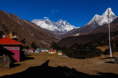 Everest Merkez Kampı 'ndaki Tengboche Vadisi, Nepal
